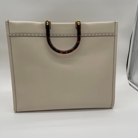 Vitello King Plexiglass Logo Embossed Large Fendi Sunshine Shopper Tote Cream - Picture 2 of 9